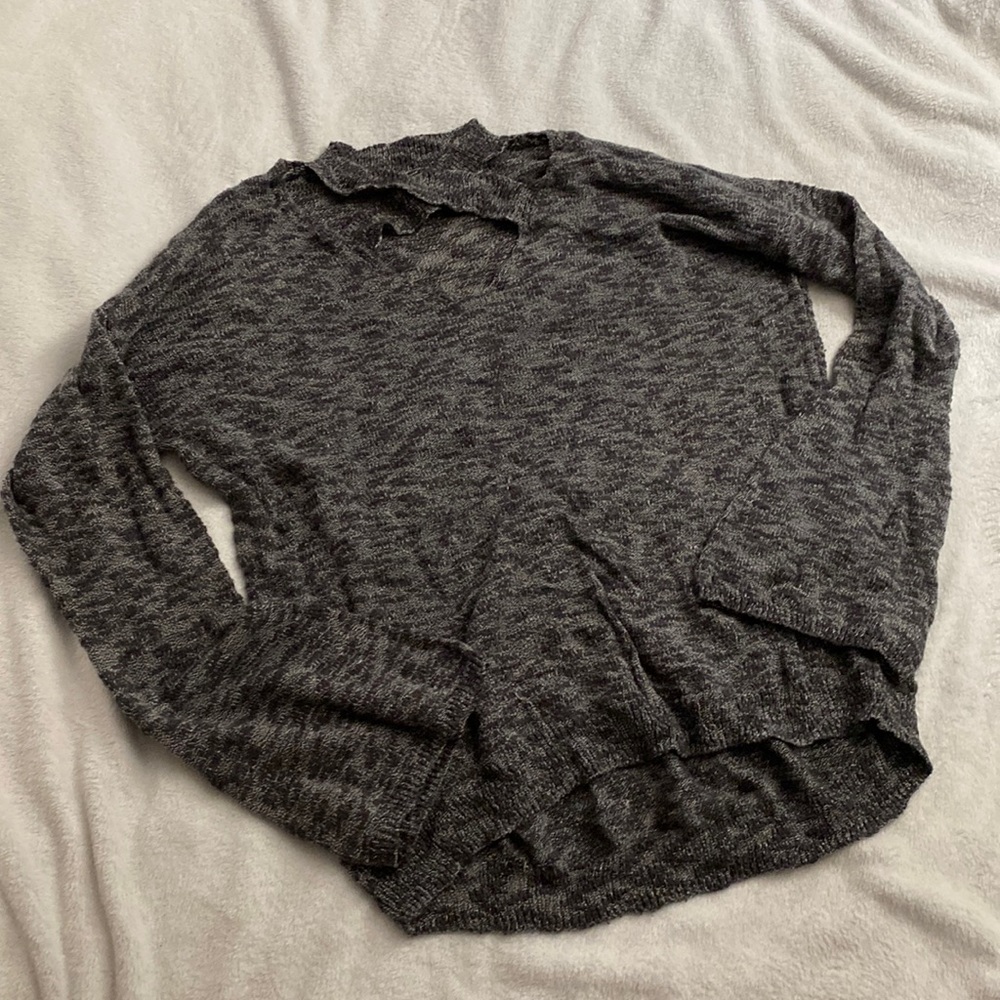 Long Sleeve grey/black Top from Maurice’s; cutout and crossed at chest; size: XL